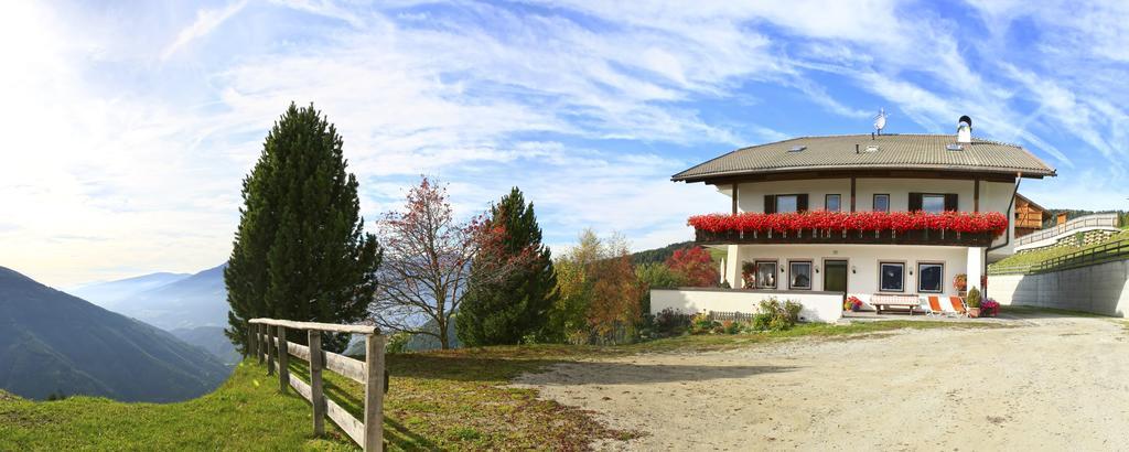 Pension Rastnerhof Luson Exterior photo